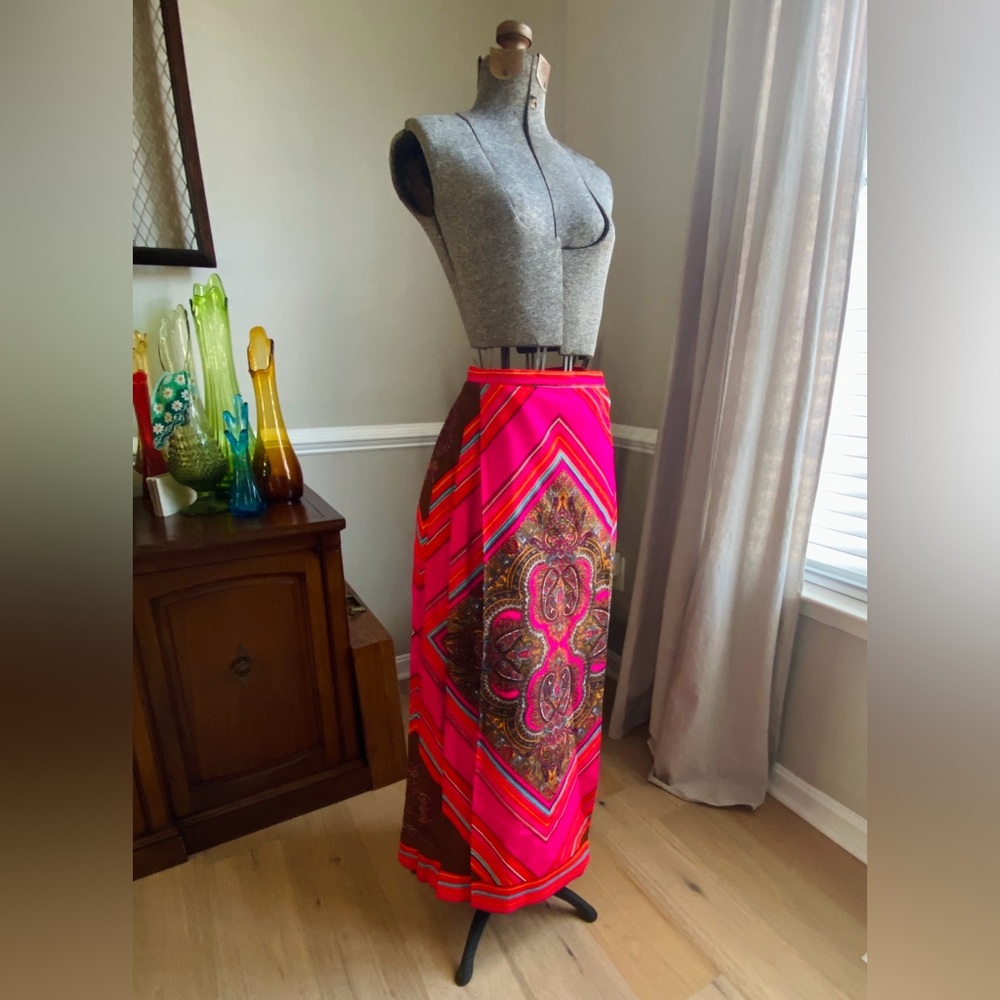 Vintage 70s Jonathan Logan Paisley BRIGHT Western Boho Style Wrap Maxi Skirt